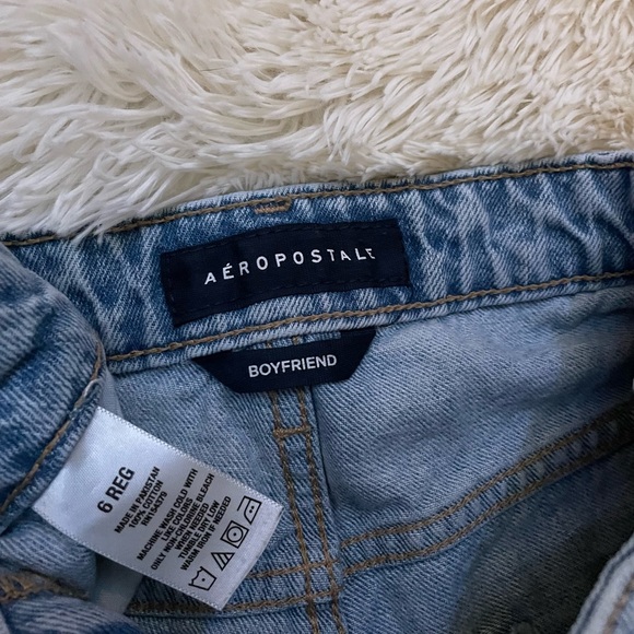 Light blue distressed boyfriend jeans - Picture 2 of 2